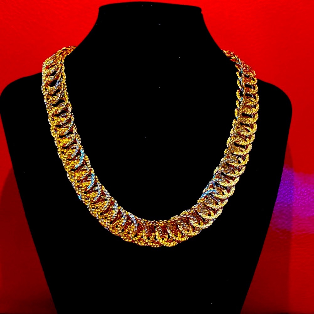 Gorgeous Textured Multilink Necklace Lobster Claw NeverUsed